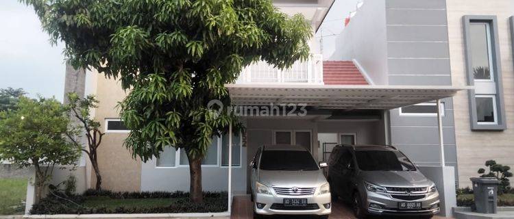 Rumah di Perumahan Elite Lor In Residence, Semi Perabot, Gonilan 1