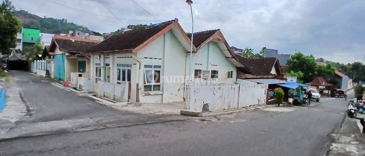 Dijual Rumah Lama Luas, Hook Bisa Untuk Kost di Wonogiri Kota 1