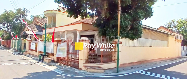 Rumah Tengah Kota Sregen, Akses Mudah, Dekat Alun Alun 1