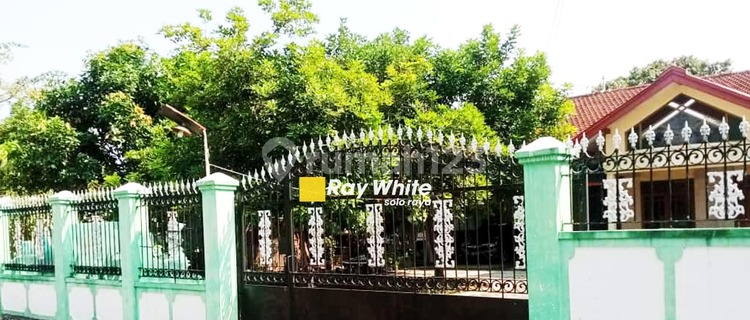 For Sale Strategic Boarding House in Ngadirejo, Kartasura 1