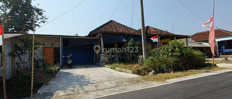 Dijual Rumah Bisa Untuk Home Industri di Gondangrejo, Karanganyar 1