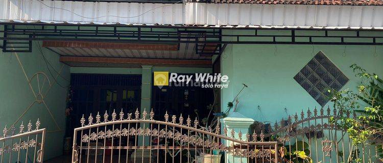 Dijual Rumah di Perumahan Karangmalang, Sragen 1