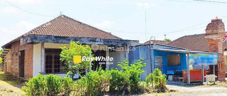 Dijual Rumah di Pedesaan Jeruksawit, Gondangrejo Bisa Untuk Usaha 1