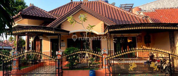 Rumah Hook Cantik Dipalem Semi Karawaci Siap Huni Semi Furnished Lt. 300. Lb. 250 1