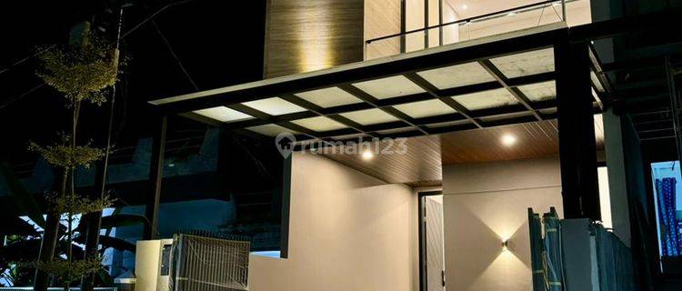 Rumah Baru Modern Tropical House Kupang, Darmo Pusat Sby Barat 1