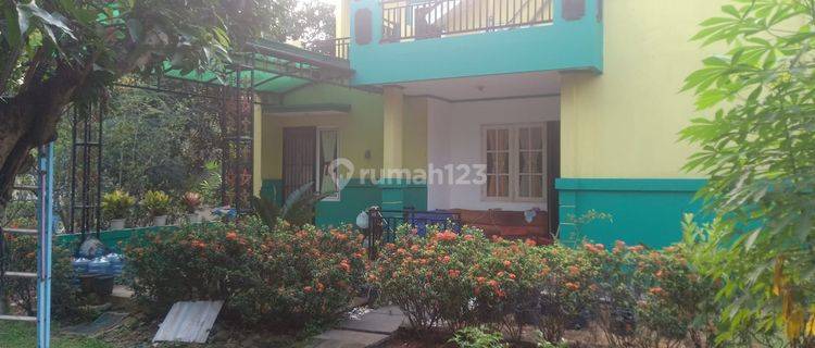 Rumah Hoek Lokasi Bagus Dekat Dengan Pertokoan Ramai 1