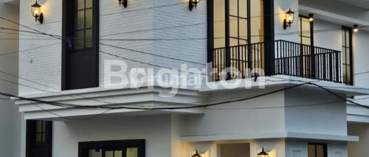 RUNGKUT ASRI. HOOK NEW 2 LANTAI, DI DOUBLE WAY 1