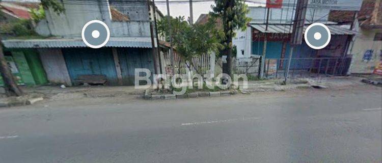 Rumah dan Gudang di JALAN RAYA LASEM - Kabupaten REMBANG. 5 JUTA / M². COCOK Untuk Perkantoran, Area Komersil, Supermarket, BANK, SPBU, Guest House, GUDANG 1