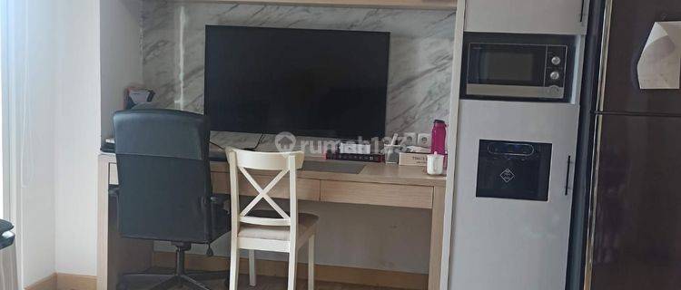 Bailey's City Apartment Studio Corner View City Selatan-Timur 625jt 1