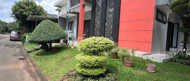 Sevilla Rumah Hoek Tmur-Utara View Lepas Furnished 3.8m 1