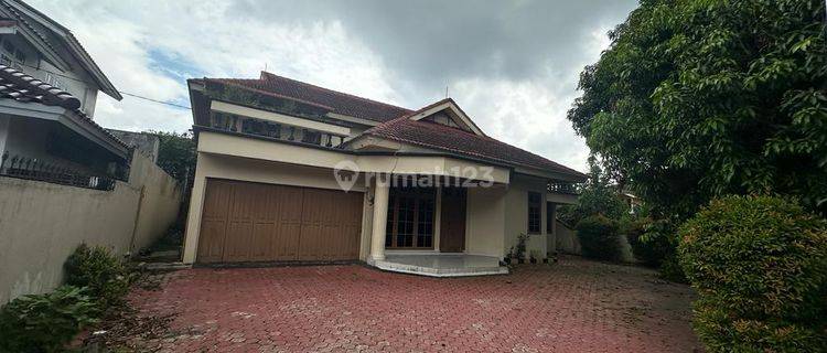 Dijual Rumah Bulatan 2 Lantai Dengan Tanah Yang Cukup Luas Lokasi Dekat Sudirman Jl. Murni Sari Pekanbaru 1