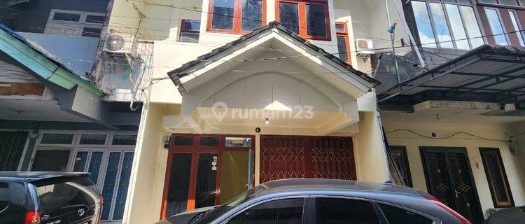 Dijual Rumah 2lt Siap Huni Lokasi Tengah Kota Jl. Setia Budi Pekanbaru 1