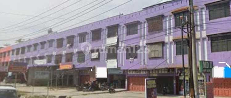 For Sale 3-Story Shop House in Pasir Putih 1