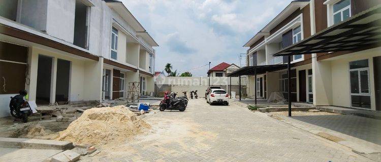 Dijual Rumah Mewah 2 Lantai Cluster Lokasi Jl. Akademik Pekanbaru 1