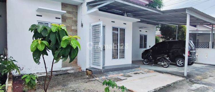 Dijual Rumah Full Renovasi Posisi Hook, Siap Huni Lokasi Jl. Inpres Pekanbaru 1