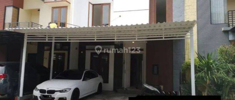 Rumah 2 Lantai Bagus  dalam cluster Rempoa 1