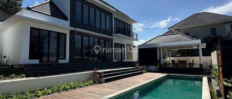 SPACIOUS AND BEAUTIFUL VILLA, READY UNIT IN BERAWA, BALI 1