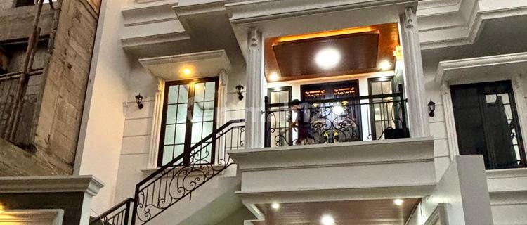 Brand New Townhouse Andara, Cilandak, Jakarta Selatan 1