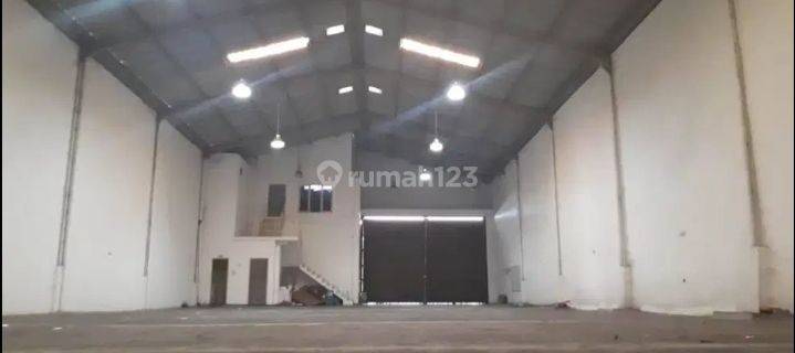 Disewakan Gudang Margomulyo bagus murah 1