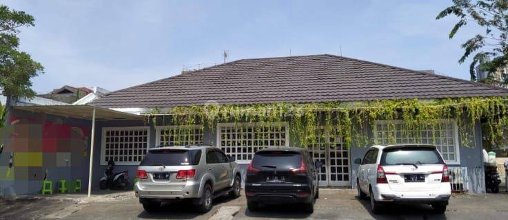 Ruang Usaha ex Resto di darmo permai  1