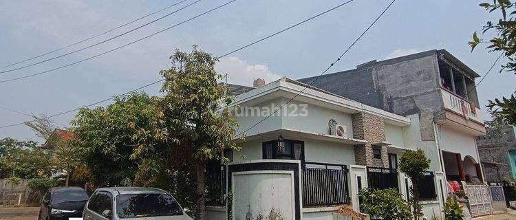  Rumah Hoek Siap Huni di Taman Kota Bekasi Timur 1