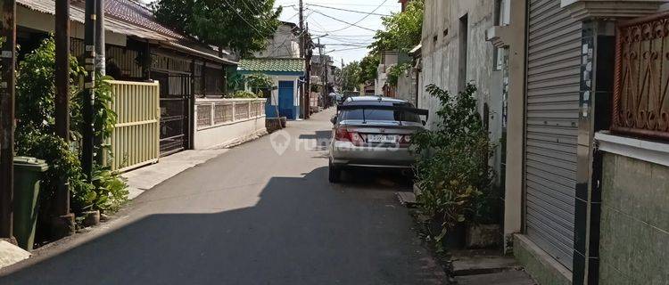 Rumah cendrawasih, cengkareng barat 1