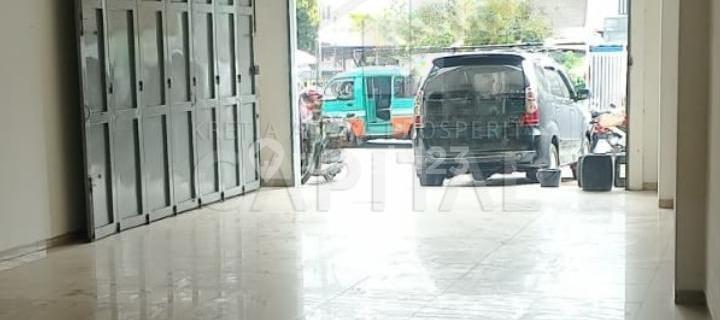 3-Storey Shophouse in Padalarang Suitable for Various Businesses 1