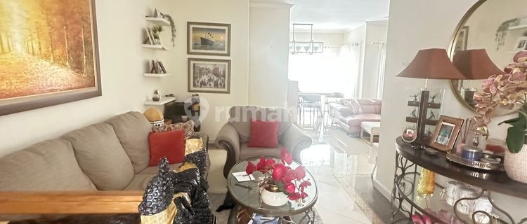 Modern Minimalist Hommey House in the Turangga Area 1