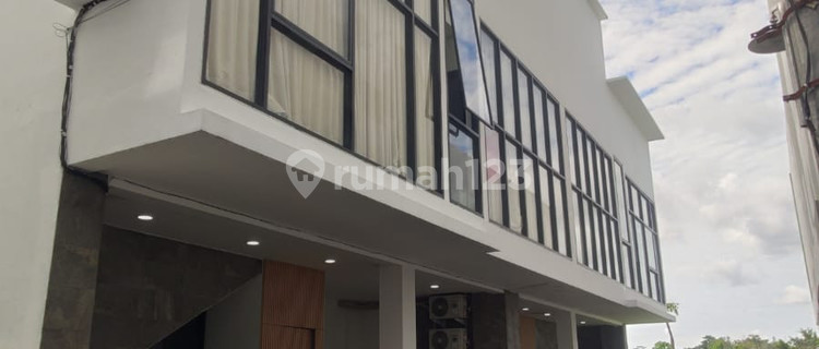 Exclusive 2-Story Boarding House Fully Furnished, Near SGM - Tugu Jogja 1