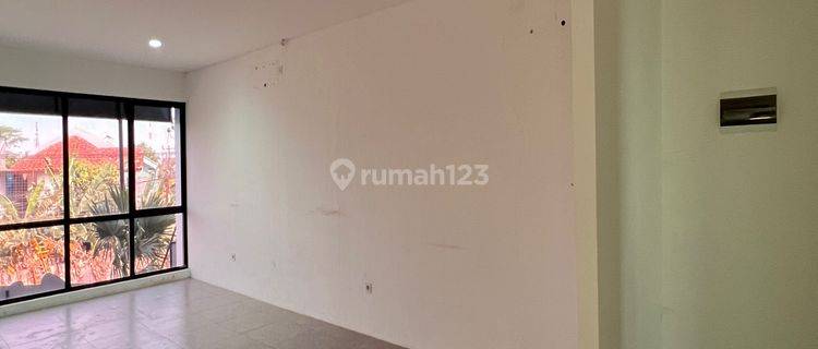 Disewakan Ruko Lantai 2  Di Lippo Karawaci Cendana Parc 1