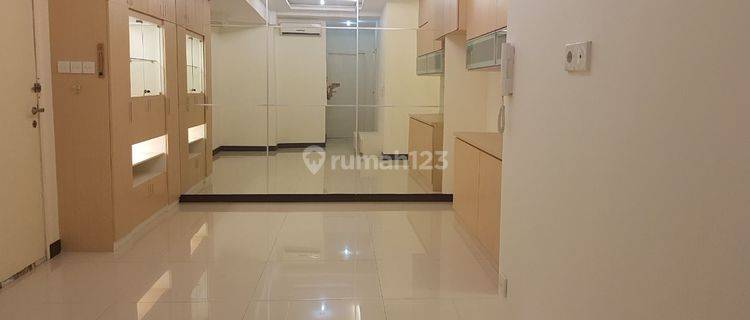 Apartemen Season City 3 Kamar Tidur Sudah Renov 2 unit Jadi 1 Full Furnished Jakarta barat 1