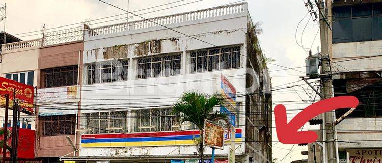 TOWNHOUSE BRAYAN PERMAI SUPER LUCKY 1