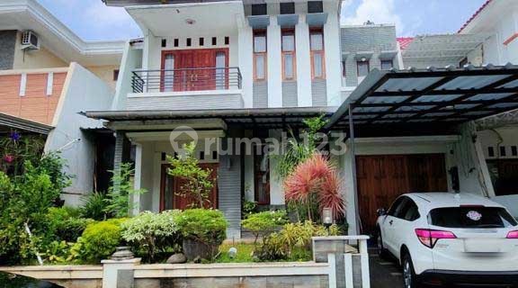 Dijual rumah cantik 2 lantai banyumanik semarang 9976 1