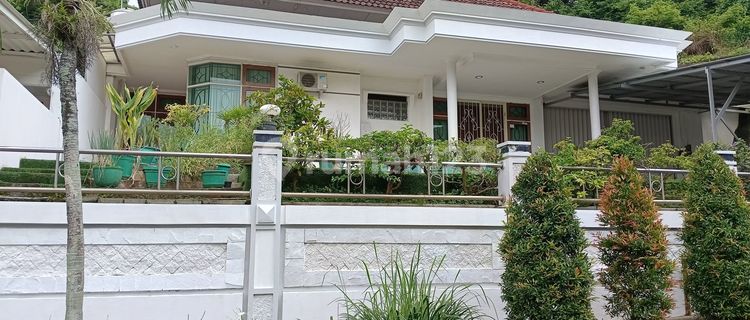 Dijual rumah cantik 1 lantai Papandayan Semarang  1