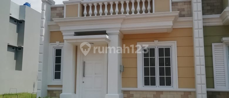 Dijual rumah cantik 2 lantai paramount village semarang 10541 1