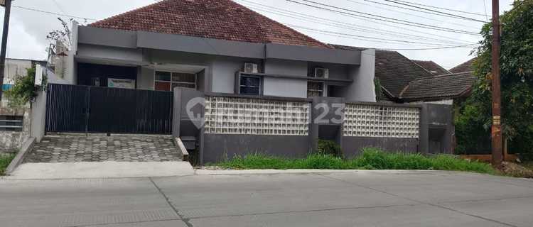 For sale, ready-to-use boarding house in North Semarang 9330 1