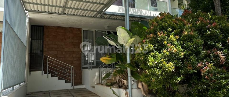 Disewakan rumah cantik 2 lantai BSB Semarang 10143 1