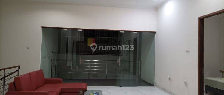 Dijual Rumah Siap Pakai 2 Lantai Semarang Timur 9352 1