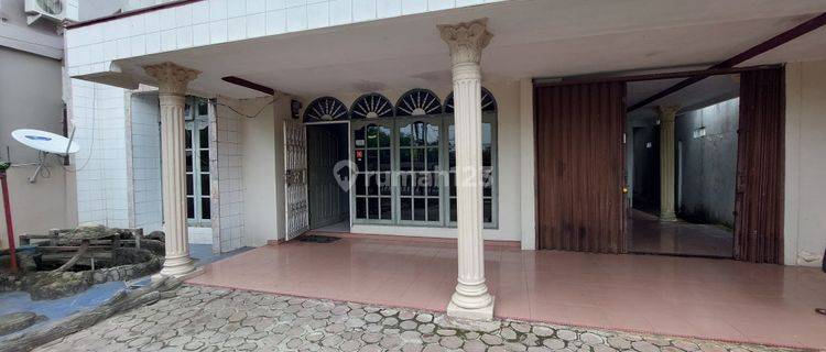 RUMAH SIAP HUNI MURAH DI TENGAH KOTA DEKAT JL.SOEKARNO HATTA 1