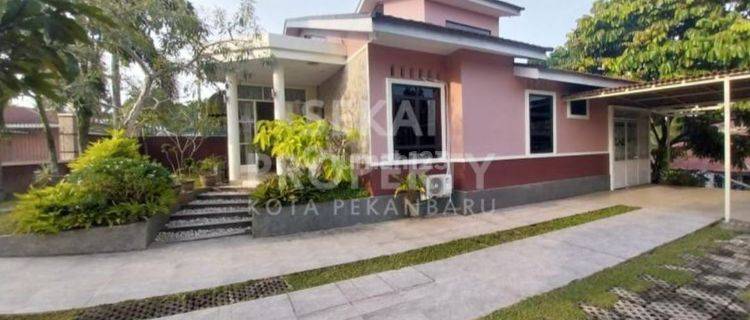 Rumah bulatan 2 lantai siap huni di tengah kota area Rumbai Rumah SHM Bagus 1