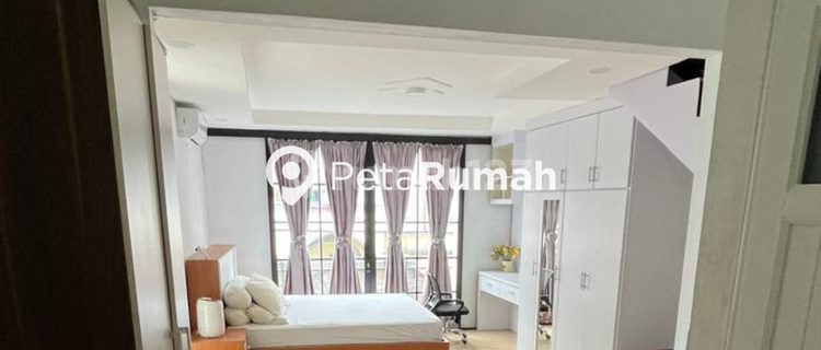 DIJUAL/DISEWA VILLA JALAN FLAMBOYAN RAYA PERUMAHAN VILLA SETIA BUDI FLAMBOYAN  1