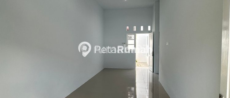 For Rent House on Swadaya Street, The Thames Complex 1