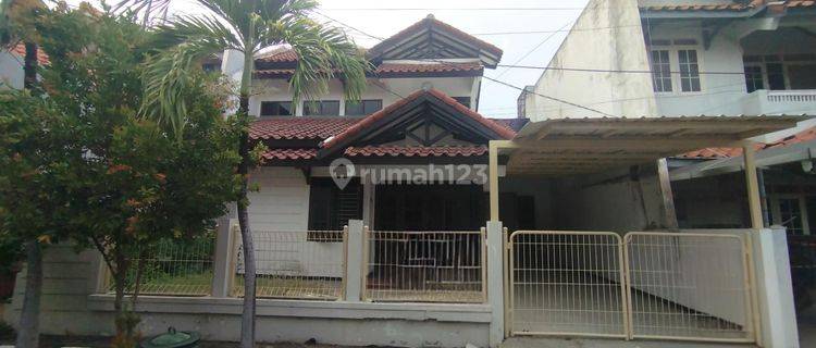 Rumah Baru Renov 2 Lantai Prapen Indah Siap Huni Dekat Ubaya Tenggilis, Jemursari, Panjang Jiwo, Margorejo, Sidosermo, Manyar, Nginden, Kendangsari, A Yani 1