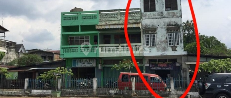 For Sale: 3-Story Shop House in Jambi. 1