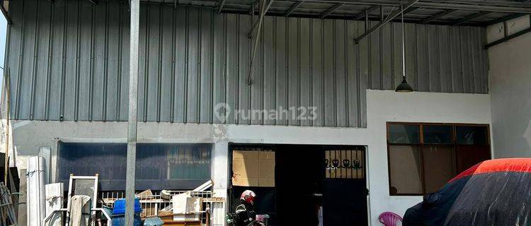 Dijual Rumah Best Investasi Bisa Jadi 3 Rumah di Kopo Permai 1