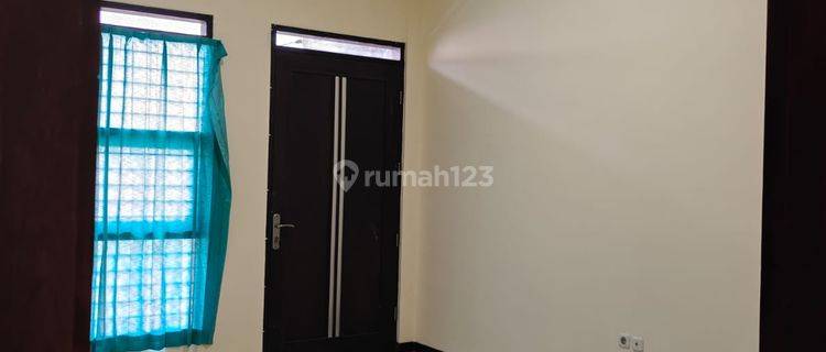 Disewakan rumah  Mekar setia  -mekarwangi -moh toha bandung  --STF 1