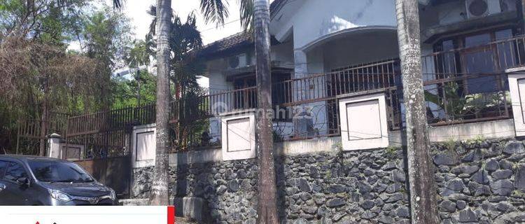 Rumah Lokasi Pusat Kota Kompleks Perumahan 1