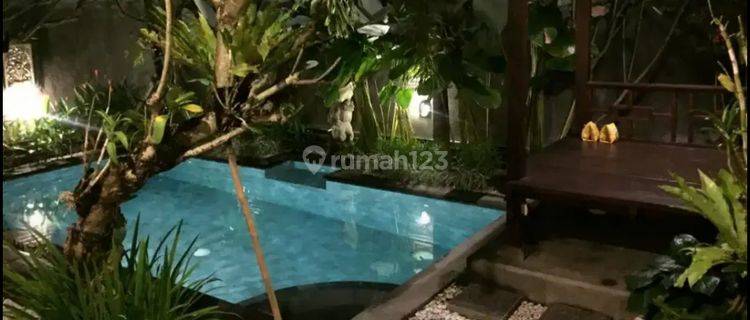 Di Jual Villa Luxury Sukawati 1