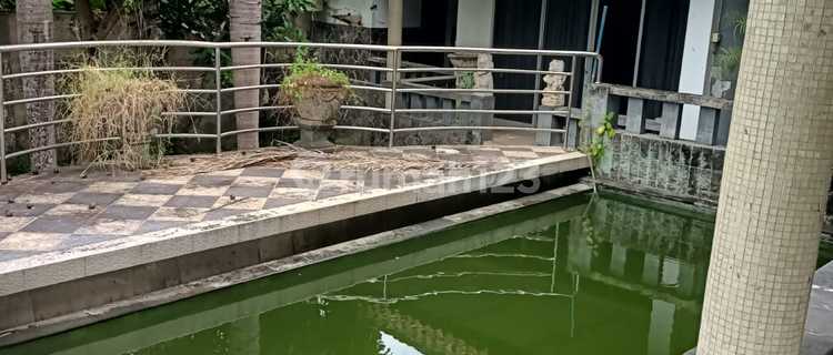 Bonus Land with Abandoned Villa Building Near Ubud 1