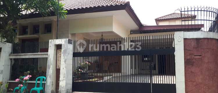Turun Harga Rumah Cantik di Rawamangun Jakarta Timur 1
